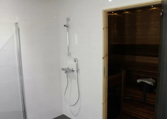 Apartman Puistotie 4